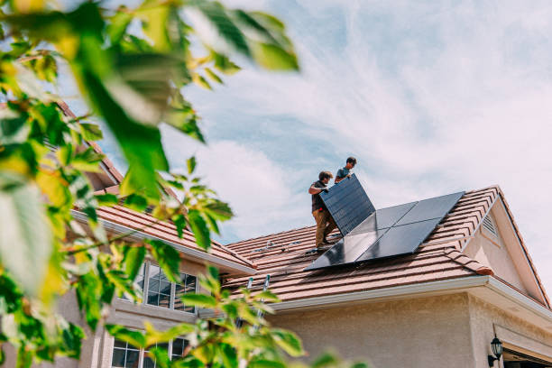 Best Roof Gutter Cleaning  in North Windham, ME